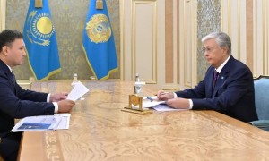 Асхат Хасенов Президентке «ҚазМұнайГаз» компаниясының атқарған жұмыстары туралы есеп берді