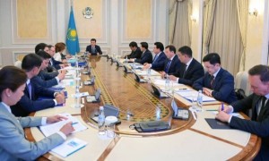 Мемлекеттік кеңесші конфессияаралық келісімді нығайту мәселесіне арналған жиын өткізді