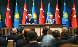 Қасым-Жомарт Тоқаев пен Режеп Тайип Ердоған БАҚ өкілдері үшін брифинг өткізді