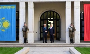Мемлекет басшысы Мажарстан Премьер-министрімен келіссөз жүргізді