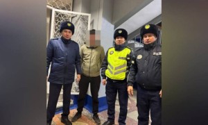 Қарағандыда полицейлер ер адамды құтқарып қалды