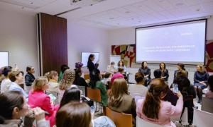 Астанада әйелдер денсаулығына арналған ашық талқылау өтті