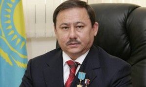 «Ресеймен байланысты үзбеу керек». Талғат Мұсабаев қазақ ұлтшылдарына шүйлікті