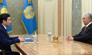 Қазір депутаттар 71 заң жобасын қарап жатыр — Ерлан Қошанов