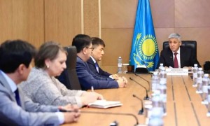 «25 футболшының 12-сі — легионер». Бөлекпаев «Шахтер» клубын сынға алды