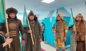 Ұлы дала рухында: батырлар референдумда дауыс берді
