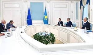 Мемлекет басшысы Жозеп Боррельмен кездесті