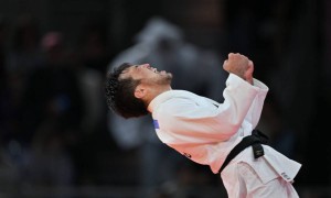 Елдос Сметов Париж Олимпиадасының чемпионы