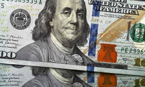 Ақша айырбастау орындарында доллар да, рубль де қымбаттап жатыр