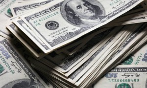 Ақша айырбастау орындарында доллар бағамы 474 теңгеге жетті