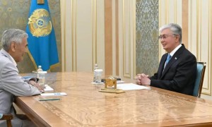 Мемлекет басшысы Өмірзақ Озғанбаевты қабылдады