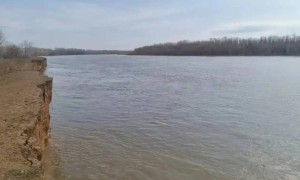 Батыс Қазақстанда Жайық өзеніндегі су деңгейі Тайпақ ауылында қауіпті деңгейге көтерілді