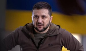 Зеленский: Украинаны АҚШ пен Ресей арасындағы келіссөздерден шеттету бәріне қауіпті