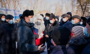 Алтай Көлгінов елді мекендердің тұрғындарымен кездесті