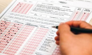Мүмкіндігі шектеулі түлектерге қосымша 40 минут беріледі