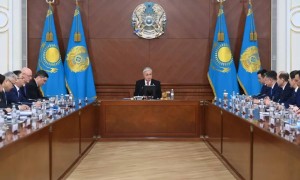 Президент шенеуніктерді «Шаш ал десе, бас алмауға» шақырды
