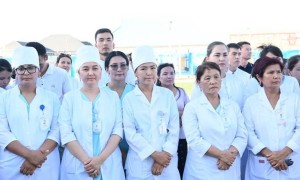 ҚАЗАҚСТАНДАҒЫ МЕДИЦИНА ҚЫЗМЕТКЕРЛЕРІН ӘЛЕУМЕТТІК ҚОЛДАУ ШАРАЛАРЫ: АҚШАЛАЙ ТӨЛЕМДЕР, ТҰРҒЫН ҮЙ, АТАҚТАР