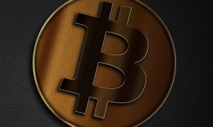 АҚШ-тағы еңбек нарығындағы жаңа деректер шығып, биткоин бағасы күрт төмендеді