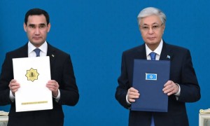 Қасым-Жомарт Тоқаев пен Сердар Бердімұхамедов Бірлескен мәлімдемеге қол қойды