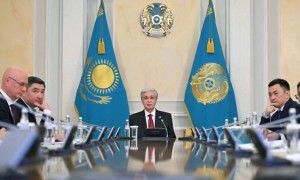 Мемлекет басшысы өңірлік жүк авиахабтарын дамыту жөнінде кеңес өткізді