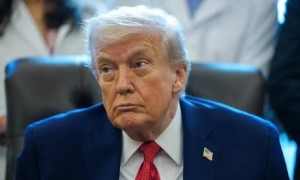 Трамп NASA-ның жаңа жоспарын мақұлдады: АҚШ Айға атом реакторын орнатуды жоспарлап отыр