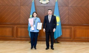 Бектенов XXV жазғы Сурдлимпиада ойындарының жүлдегерлері мен жаттықтырушыларына наградалар табыс етті