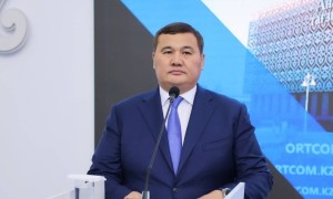 «Әр мектеп 30 лайк бассын». Нәлібаев өзін мақтаған постқа байланысты пікір білдірді (ВИДЕО)