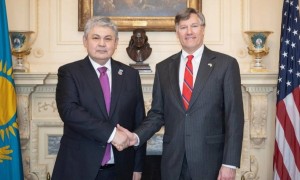 Ермек Көшербаев АҚШ-та G20 саммитіне Қазақстанның қатысуы бойынша дайындық мәселелерін талқылады