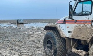 Қызылордалық құтқарушылар екі күн далада қалған жолаушыларға көмекке келді