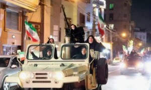 Иллюзия және интервенция: Иранды бомбалау неге тығырыққа тірейді?