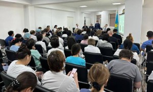 Нашақорлық, есірткі жасырушылардың қысқа «карьерасы» және дәрігерлердің қауіпсіздігі: Елордада түсіндіру кездесуі өтті