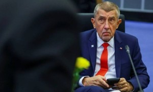 Петр Фиаланың «Ашық картасы»: Чехия Қазақстанға жасалған қысымды неге әшкереледі?