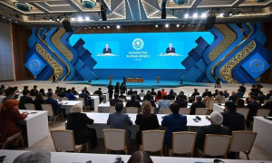 Халық Кеңесі конституциялық мәртебесі бар бірегей институт болатынына күмәнім жоқ — Президент