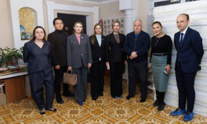 Астанада «Қорғау» дағдарыс орталығындағы әйелдер мен балаларға қолдау көрсетілді