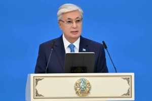 Президент қазақстандықтарды Судья және сот қызметкері күнімен құттықтады