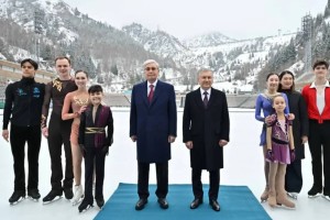 Қазақстан мен Өзбекстан президенттері «Медеу» спорт кешеніне барды