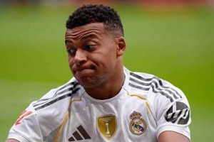 Мбаппе «Қайратқа» қарсы ойында алаңға шықпайтын болды