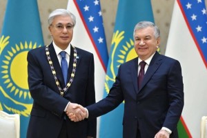 Қасым-Жомарт Тоқаевқа Өзбекстанның ең жоғары мемлекеттік наградасы табысталды