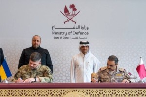 Кейбіреулер алқан жайғыш деп санайтын Зеленский Таяу Шығысқа сапарында батпан құйырыққа жолықты ма!?