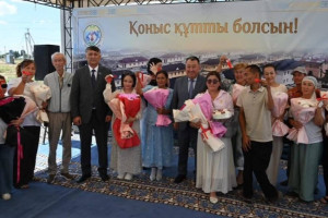 Түркістан: Астана күні қарсаңында Созақта 25 отбасы баспаналы болды