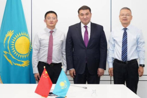 Түркістан облысының әкімі Нұралхан Көшеров шетелдік инвесторлармен келіссөз жүргізді