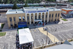 Түркістан облысында жаңартылған «Түлкібас» теміржол вокзалы пайдалануға берілді