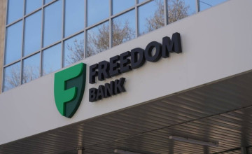 «Жүйке талшықтарымды бір-бірлеп үзді». Freedom журалистің банк қосымшасын бұғаттап тастады