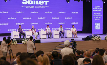 Ақмола облысындағы кездесуде кәсіпкерлер мен ұстаздар «Әділет» партиясына өз ұсыныстарын айтты