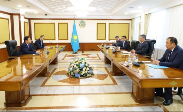 Олжас Бектенов Томас Прамотедхаммен кездесу өткізді