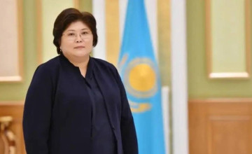 Эльвира Әзімова Конституциялық соттың төрағасы болып қайта тағайындалды