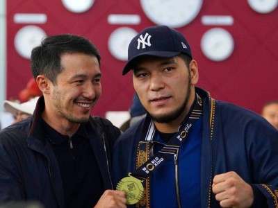 Бокстан әлем чемпионатының жеңімпаздары мен жүлдегерлері елге оралды (ВИДЕО)