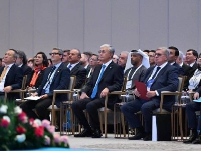 Президент «Қазақстан – академиялық білім аймағы» халықаралық форумына қатысып отыр