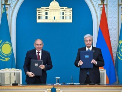 Қасым-Жомарт Тоқаев пен Никол Пашинян Бірлескен мәлімдеме қабылдады