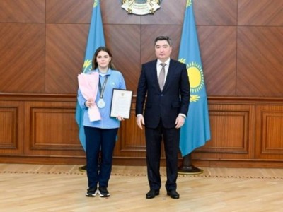 Бектенов XXV жазғы Сурдлимпиада ойындарының жүлдегерлері мен жаттықтырушыларына наградалар табыс етті